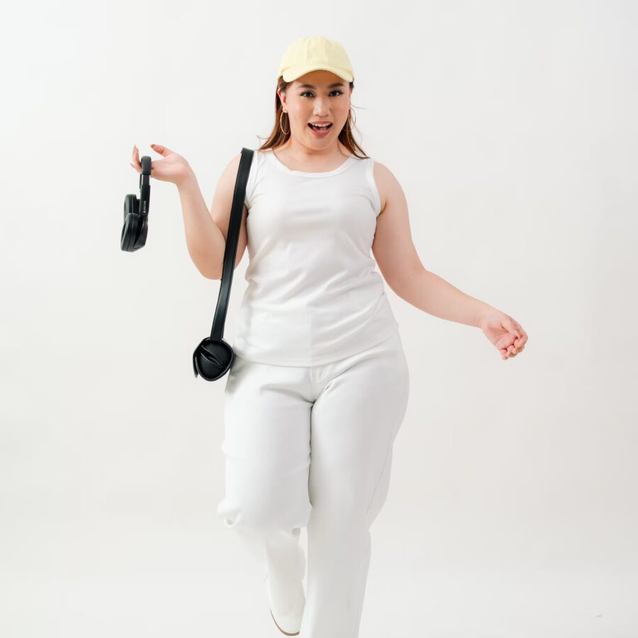 Mis Claire, Catalog